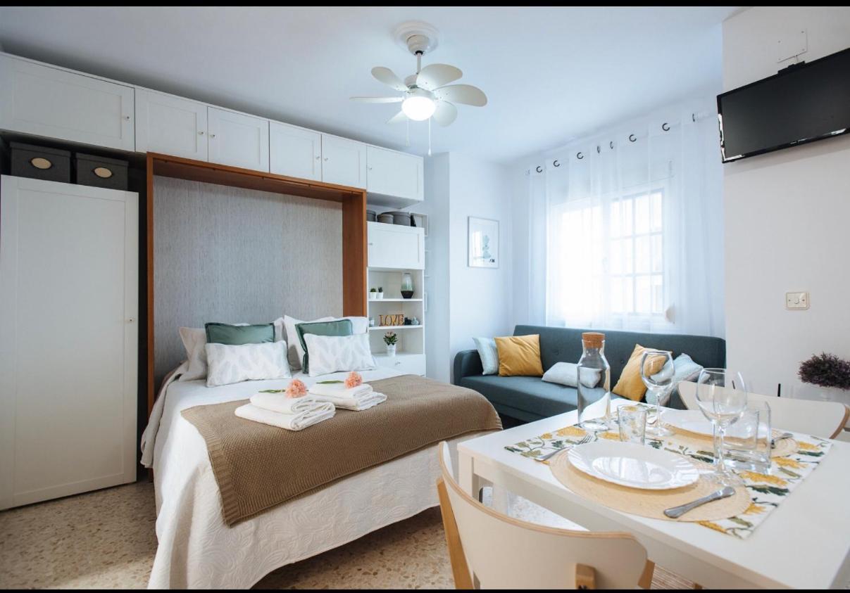 Lyrioshomes Chipiona Beach Esterno foto